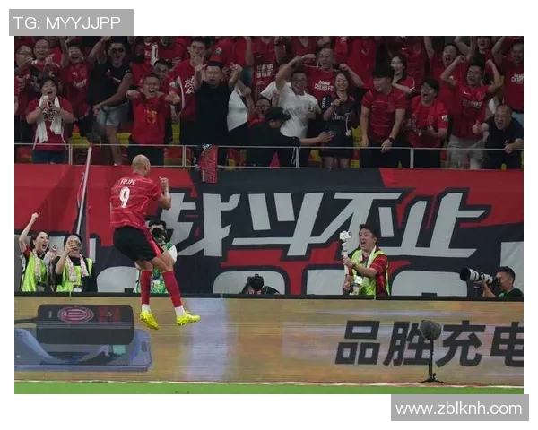 重庆足球队与成都足球队赛后分析实力对比与未来展望